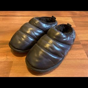 Sorel Down Slippers Size 7